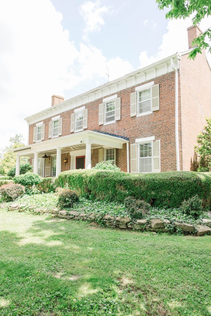 A historic Kentucky house.