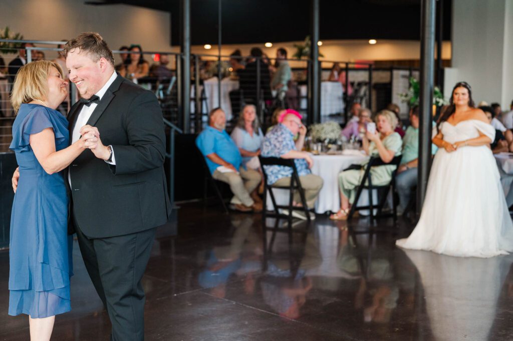 Mother son dance on a wedding day at The Jefferson