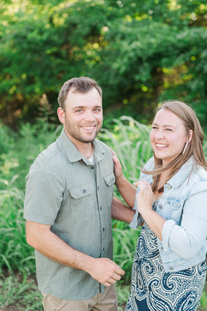 An extended family gets together on family farm for their photo session in Lexington, KY