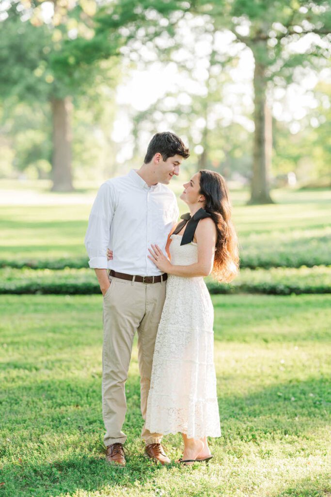 Couple poses at Anchorage Trail for their engagement session