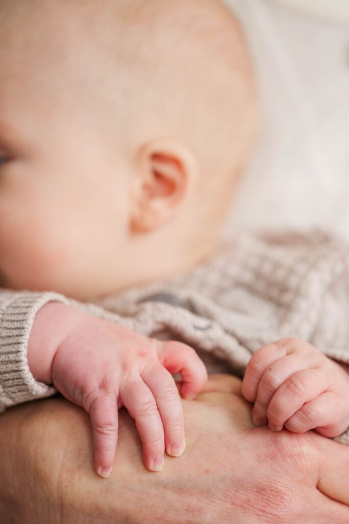 A detail up close image of a baby boy.

Louisville Motherhood Photographer 

Photos by Michelle Bordenkircher Photography