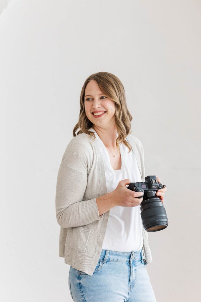 Louisville newborn and family photographer, Michelle Bordenkircher.