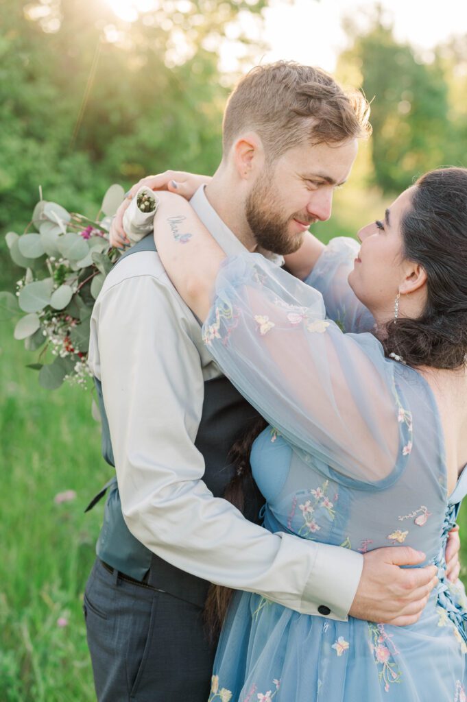 Bride and groom's sunset portraits on their Taylorsville, Kentucky wedding day. 