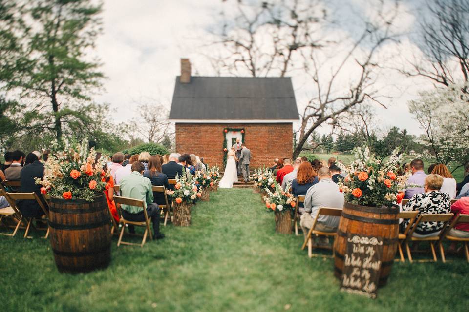 Warrenwood Manor Wedding Venue in Kentucky