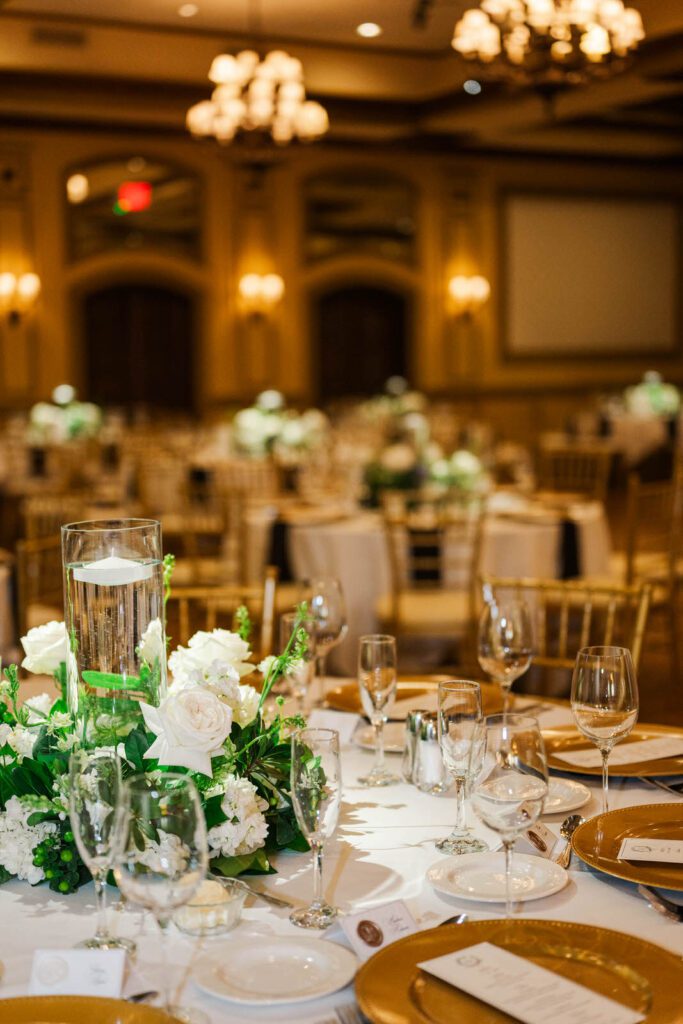 Reception details at Kenwood Country Club