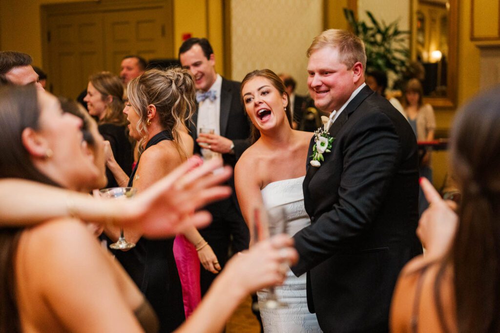 Open dancing on wedding day at Kenwood Country Club