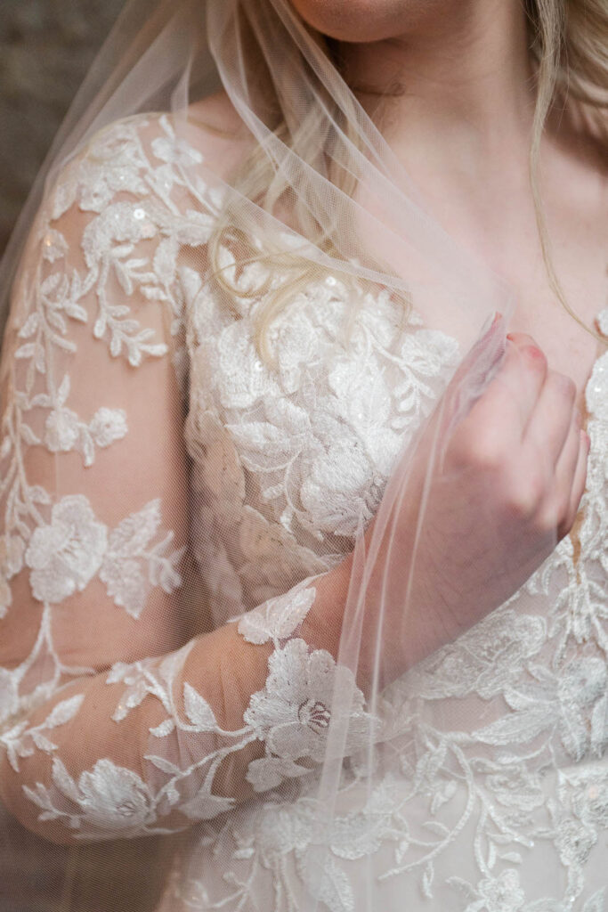 Bride gets ready for wedding day at The Gatewood in La Grange, KY