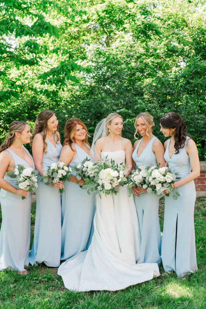 Bridesmaids at a Gardencourt wedding day