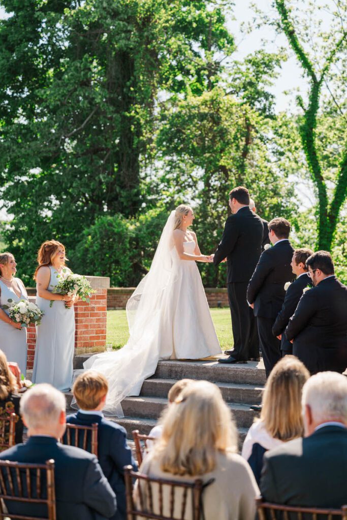 Wedding ceremony at Gardencourt in Louisville, KY