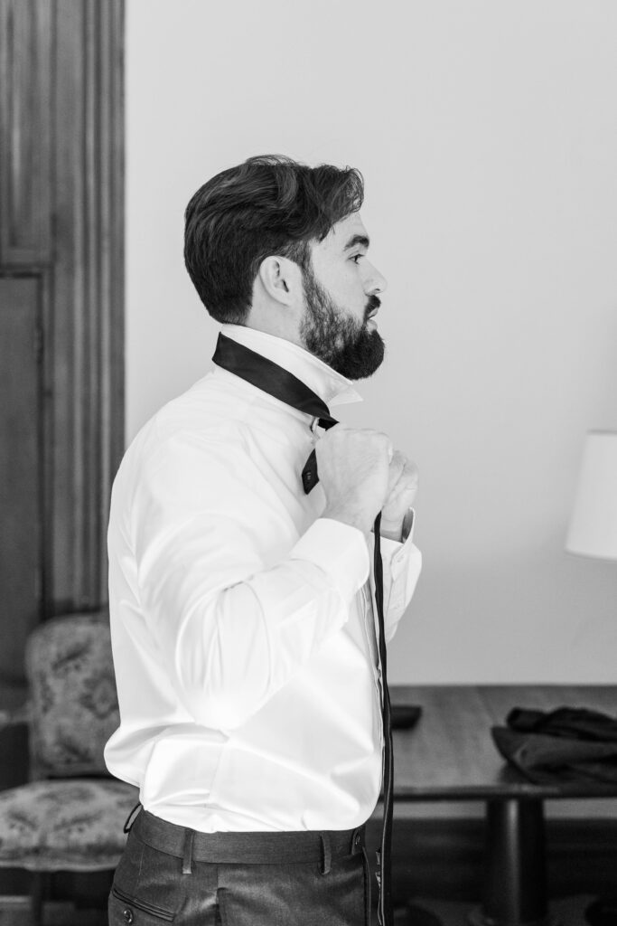 Groom gets ready for his wedding day at The Bell House in Lexington, Ky.