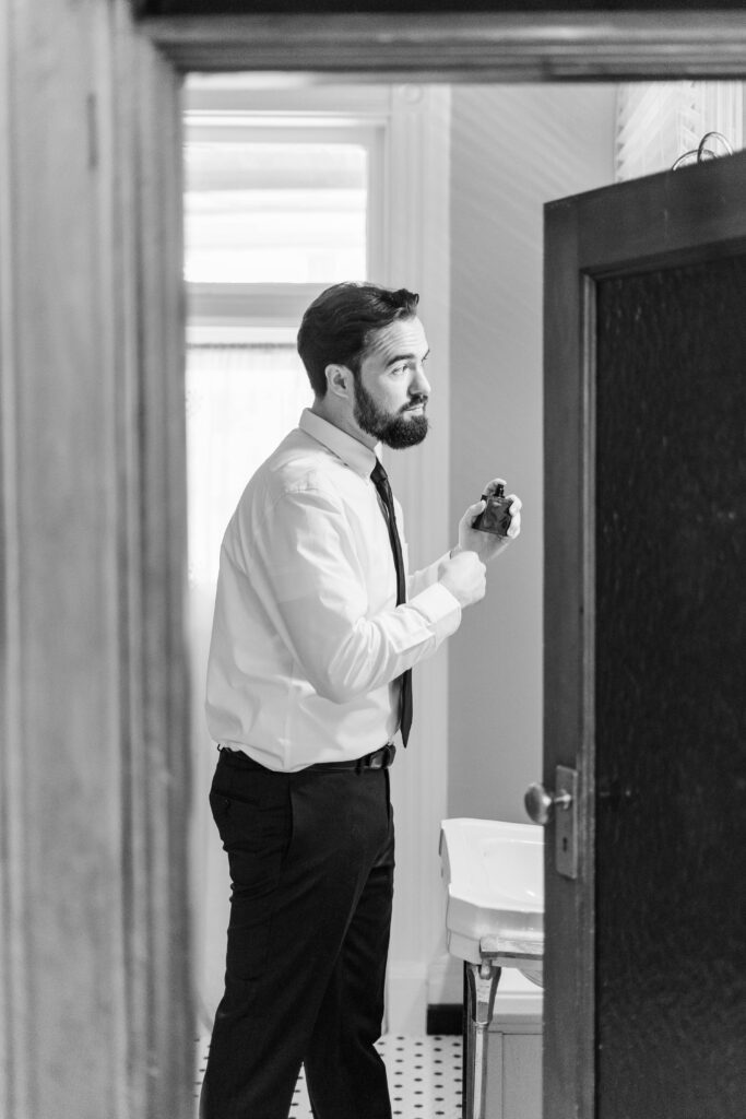 Groom gets ready for his wedding day at The Bell House in Lexington, Ky.